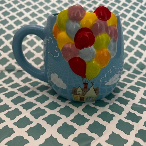 Disney Pixar UP mug had painted by artisans, unique NEW - Picture 2 of 5